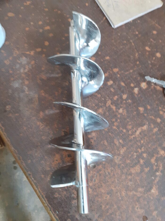Precision machined stainless steel screw component